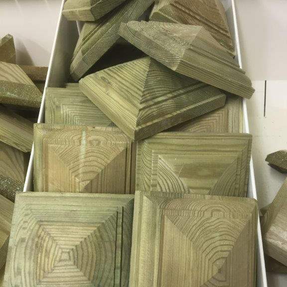 Keynsham Timber & Hardware Pyramid Newel Caps Large
